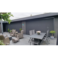 Roma Windvaste zip screens