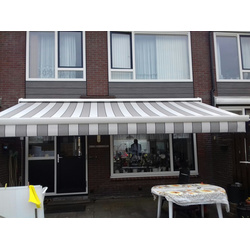 Zonwering IBIZA cassette Roomwit