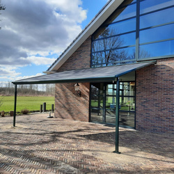 Pergola Weinor Plaza viva optistretch zonwering