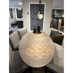 Ovale eettafel Maggy